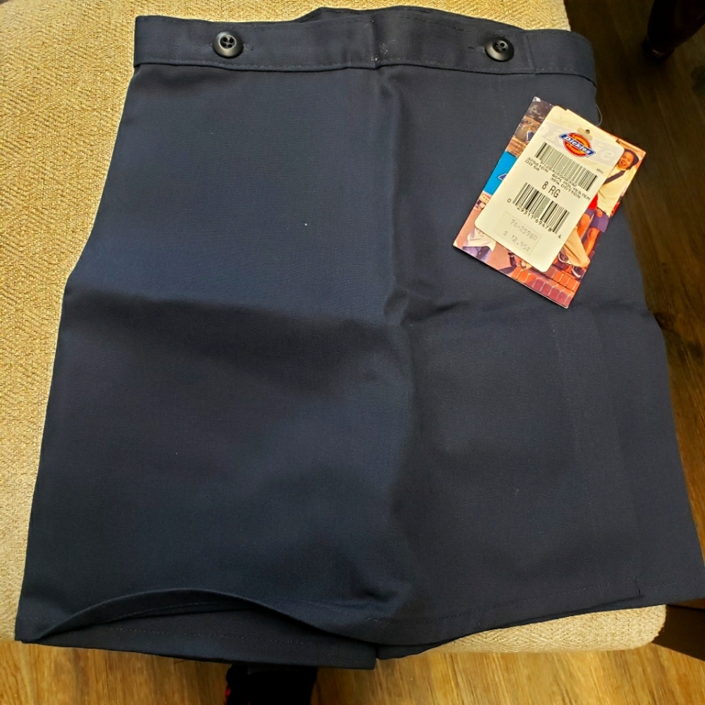 Dickies Navy blue skort